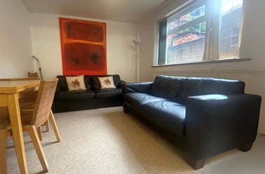 Albert Grove, Radford, Nottingham - Image 2